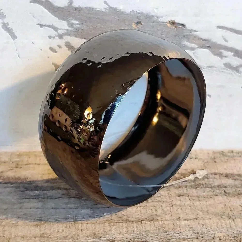 Y2K 90s Vintage Hammered Gunmetal Gray Black Metal Bangle Bracelet